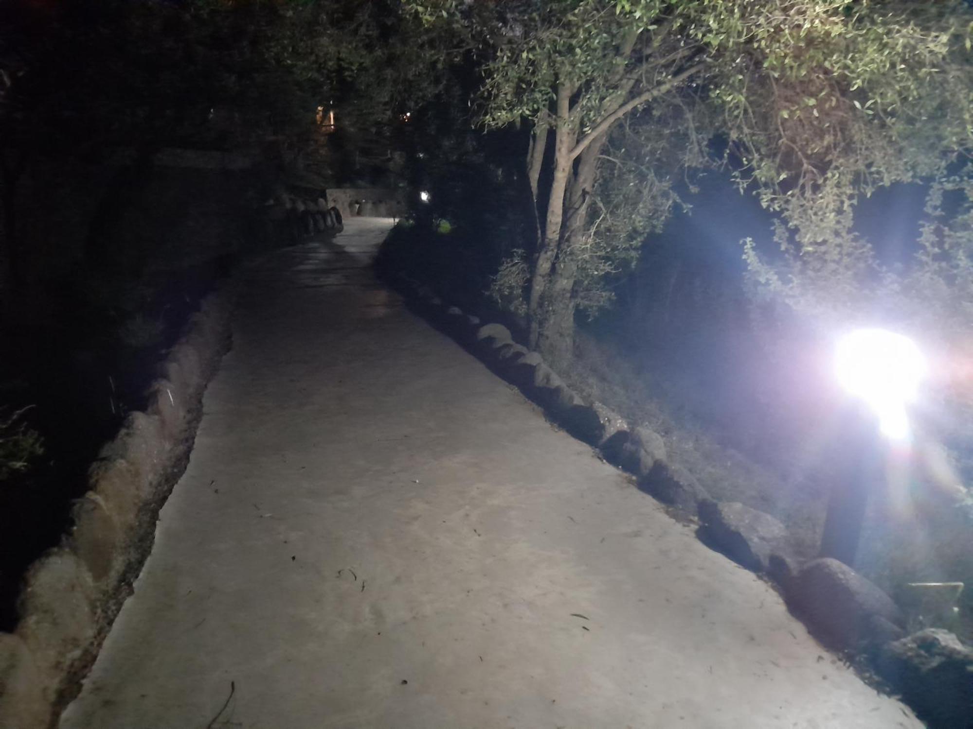 Liphofung Cave, Chalets Hotel Butha-Buthe Ngoại thất bức ảnh
